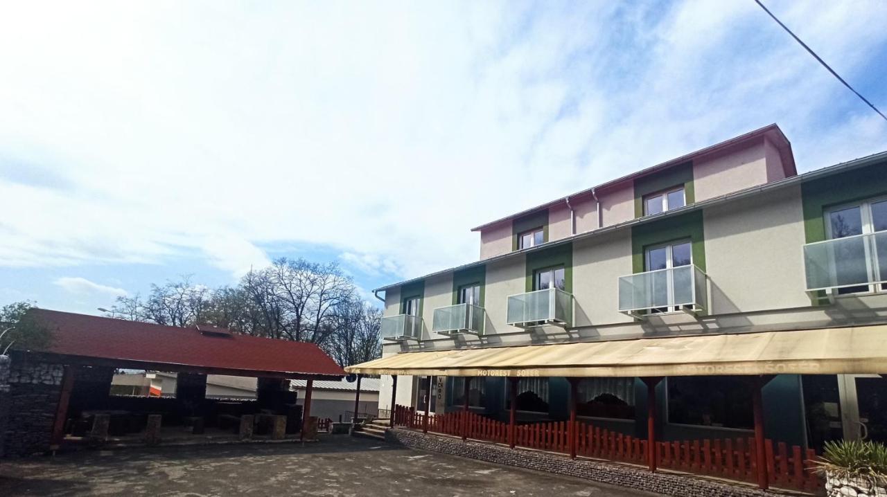 Motel Sofer Volkovce Bagian luar foto