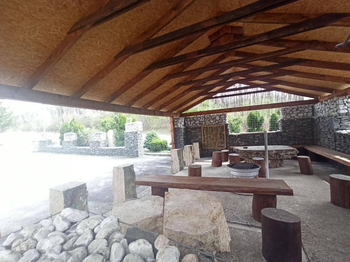 Motel Sofer Volkovce Bagian luar foto