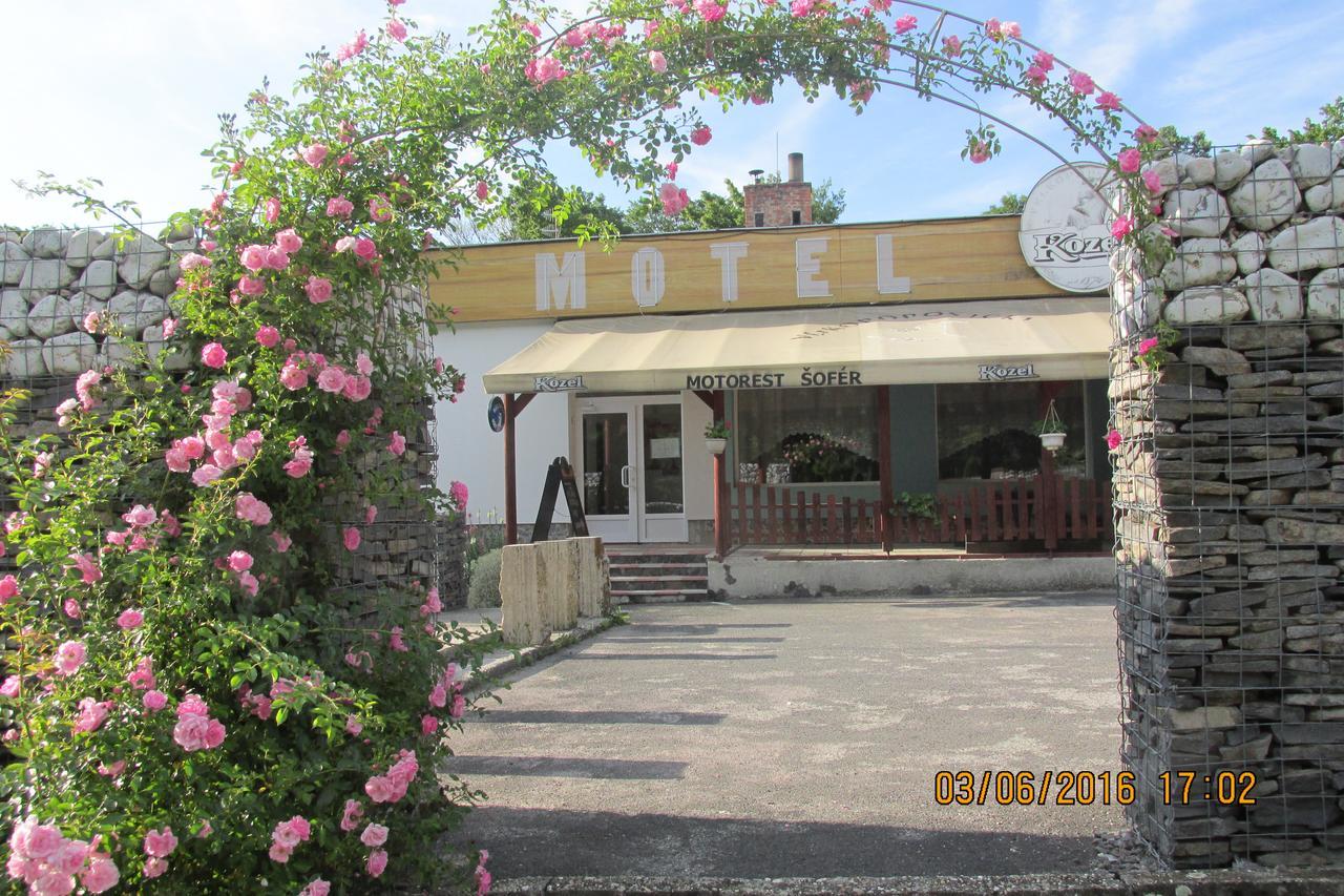 Motel Sofer Volkovce Bagian luar foto